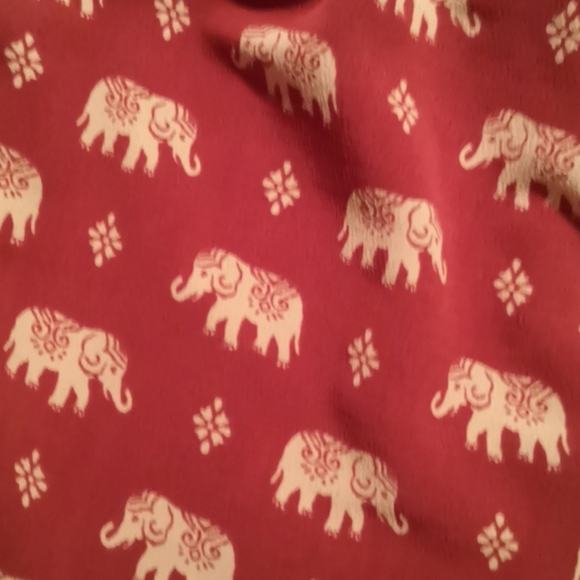 Shorts - Picture 3 of 3